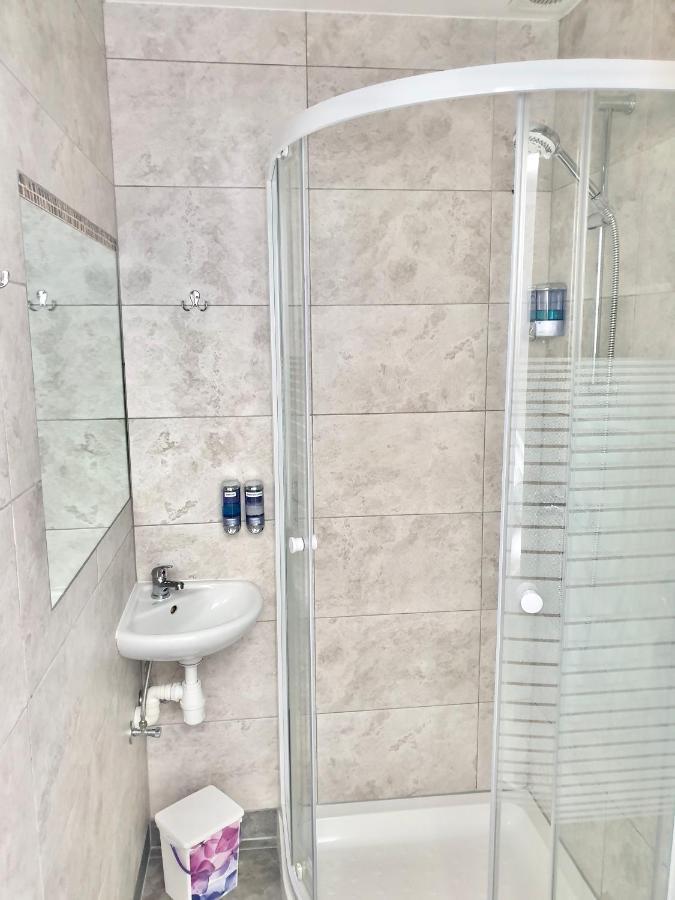 Comfortable Rooms In The House 牛津 外观 照片