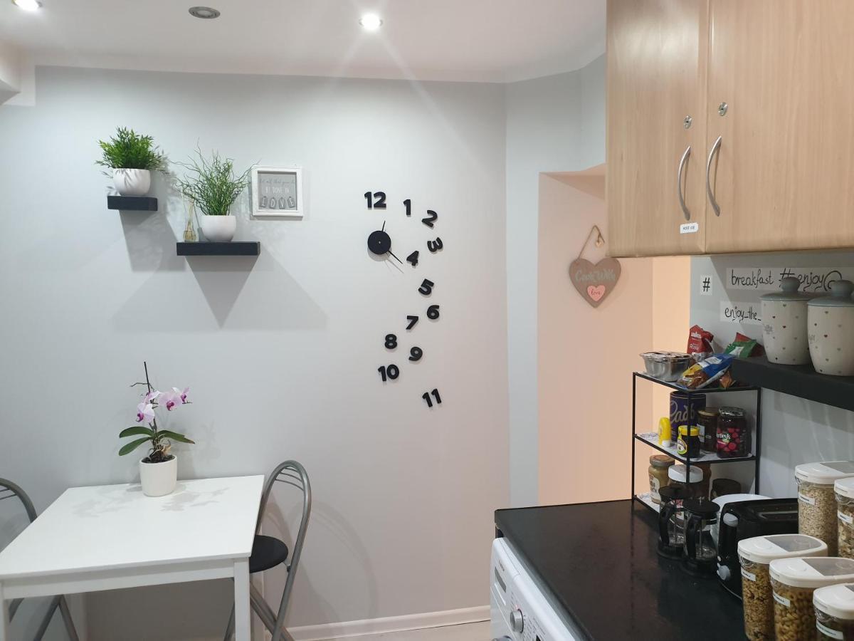 Comfortable Rooms In The House 牛津 外观 照片