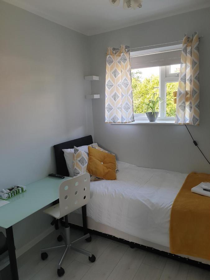 Comfortable Rooms In The House 牛津 外观 照片